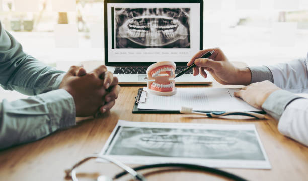 Best Broken or Cracked Tooth Emergency Dentist in Lexington, MI